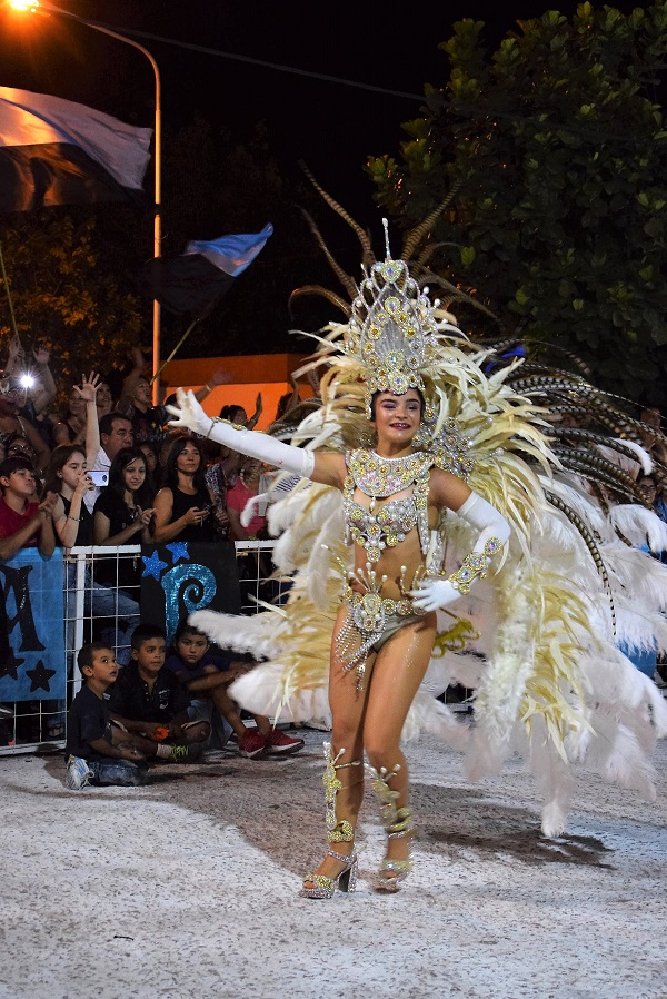 Iara Yañuk es la Reina del Carnaval 2019